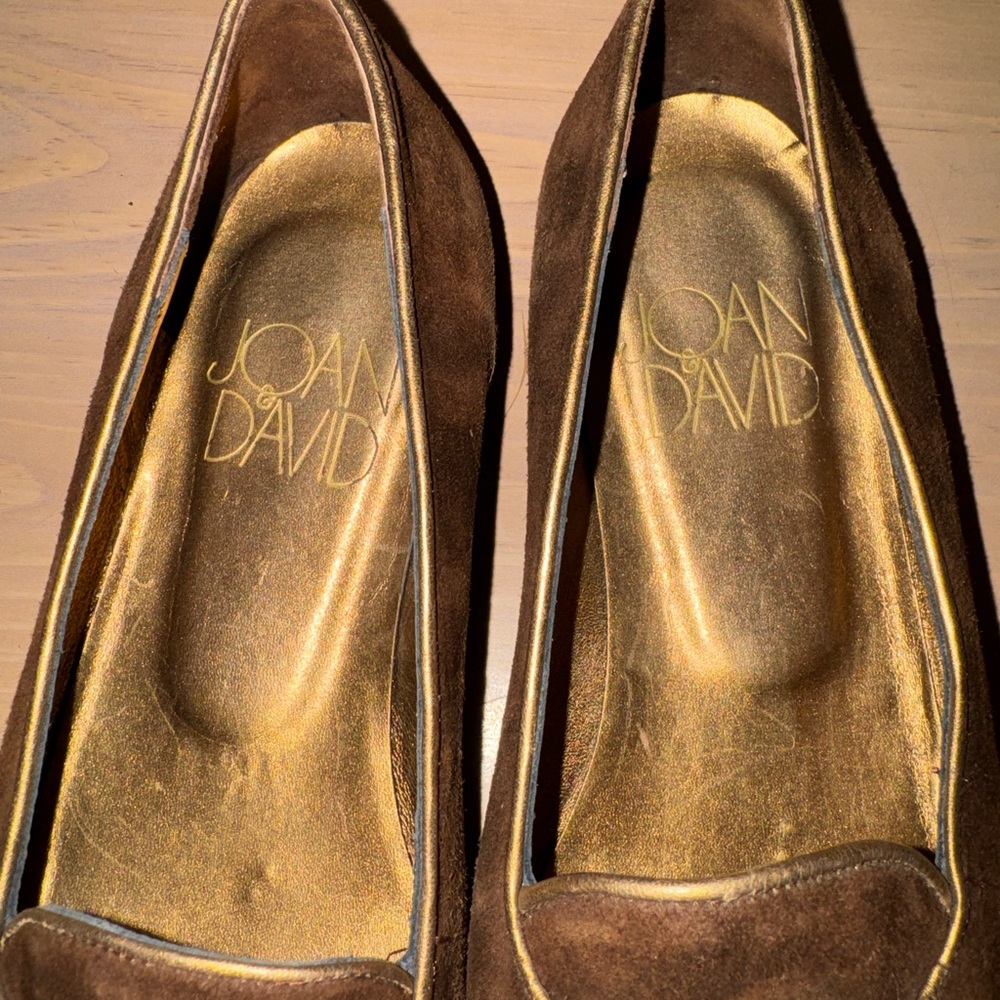 Joan & David Italian Brown Suede Loafers with Gold Detailing - Picture 7 of 10